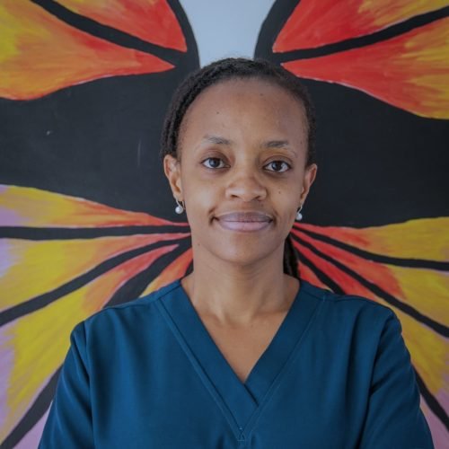 Dr Bethleen